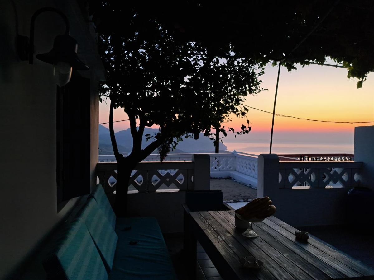 Appartamento Thea Menetes Menetaí Esterno foto